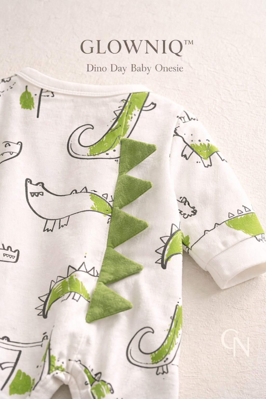 Glowniq™ Dino Day Baby-Strampler